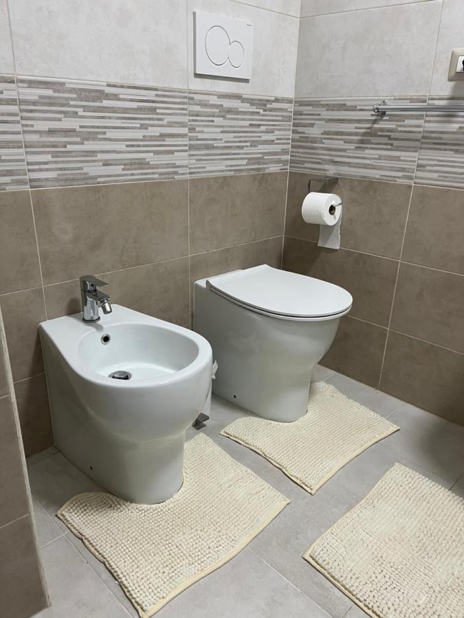 Appartamento Francahouse Aeroporto di Catania Fontana Rossa Esterno foto
